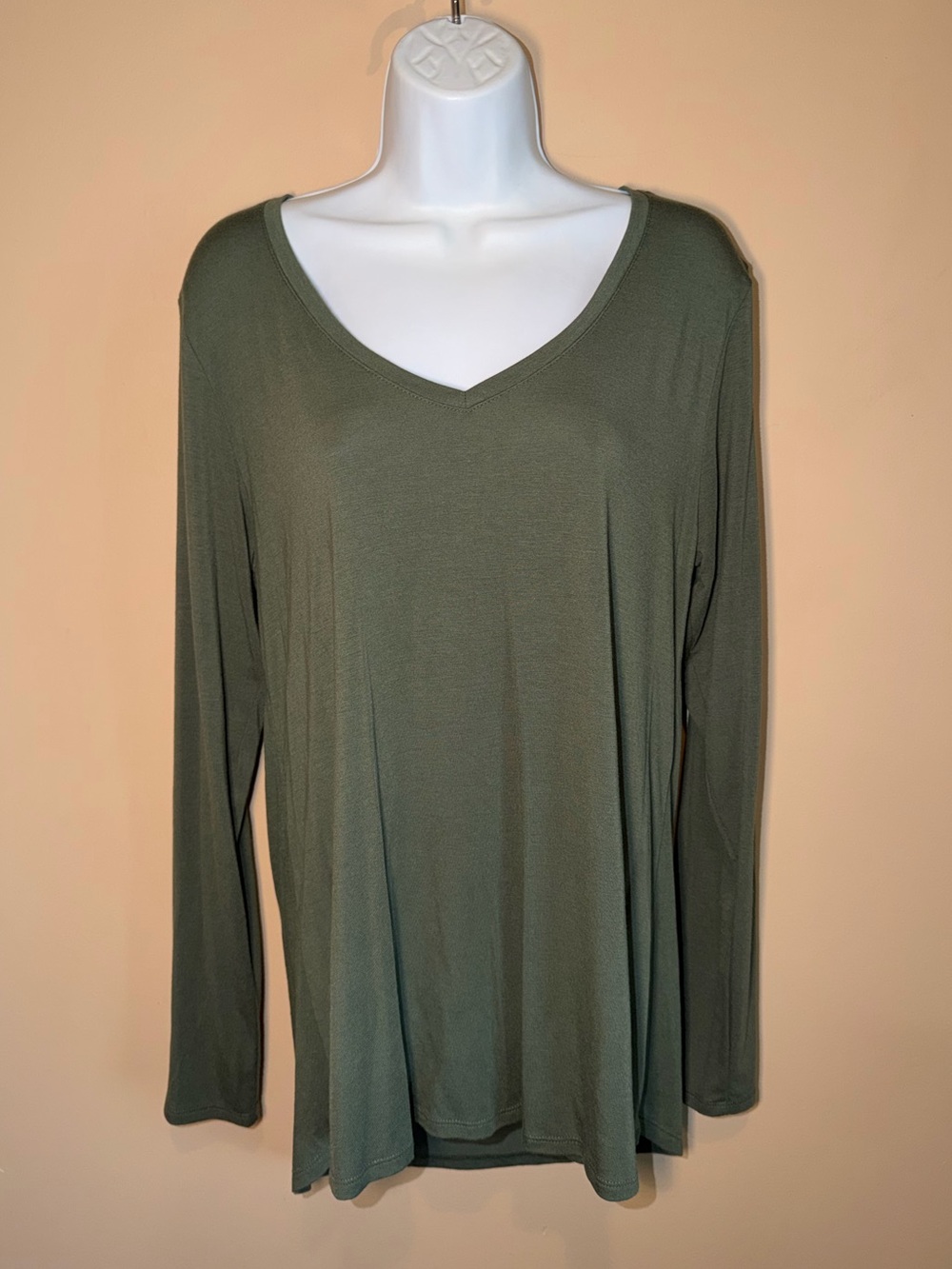 NWOT Member's Mark Women’s Green Long Sleeve Legging Tee